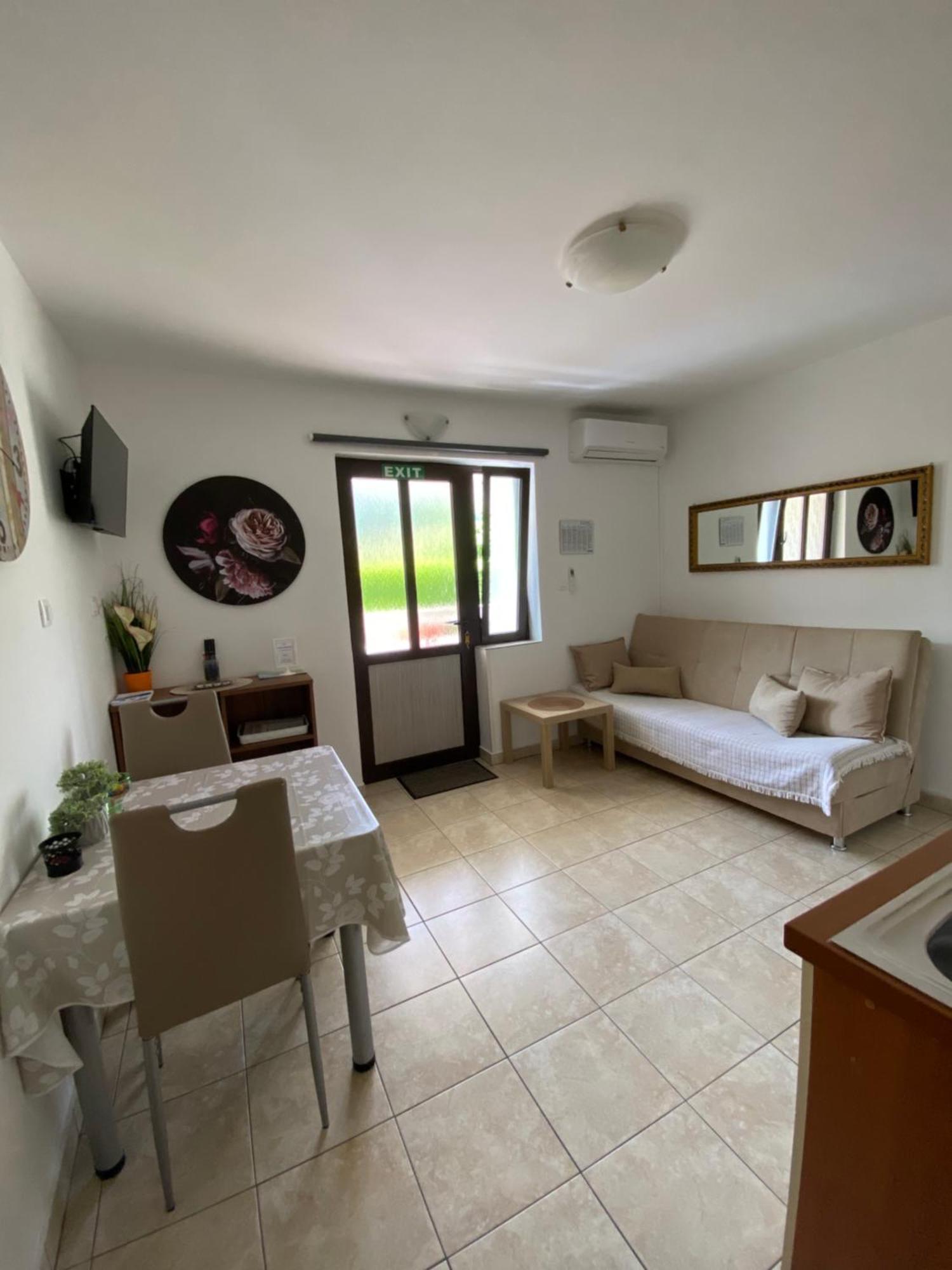 Apartments Anna III Baška Kültér fotó